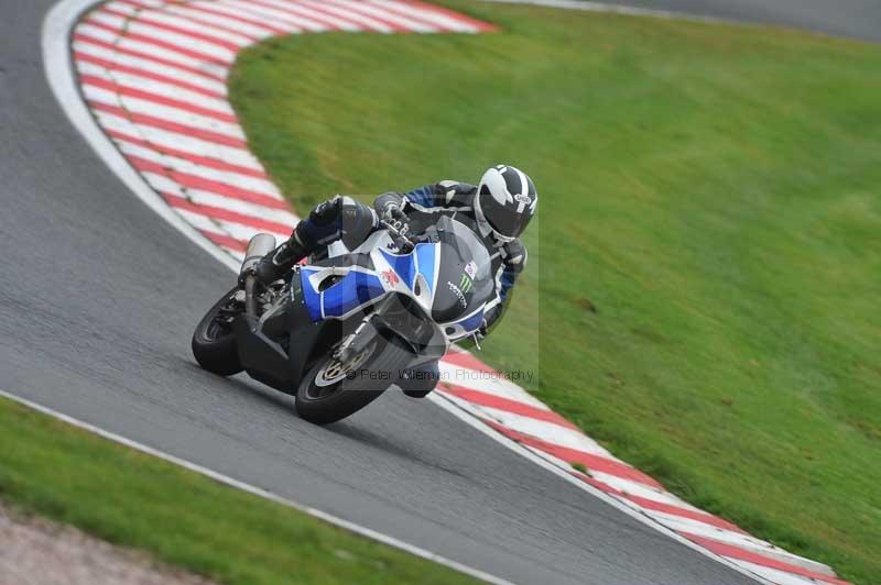 Motorcycle action photographs;Trackday digital images;event digital images;eventdigitalimages;no limits trackday;oulton park;oulton park circuit cheshire;oulton park photographs;peter wileman photography;trackday;trackday photos