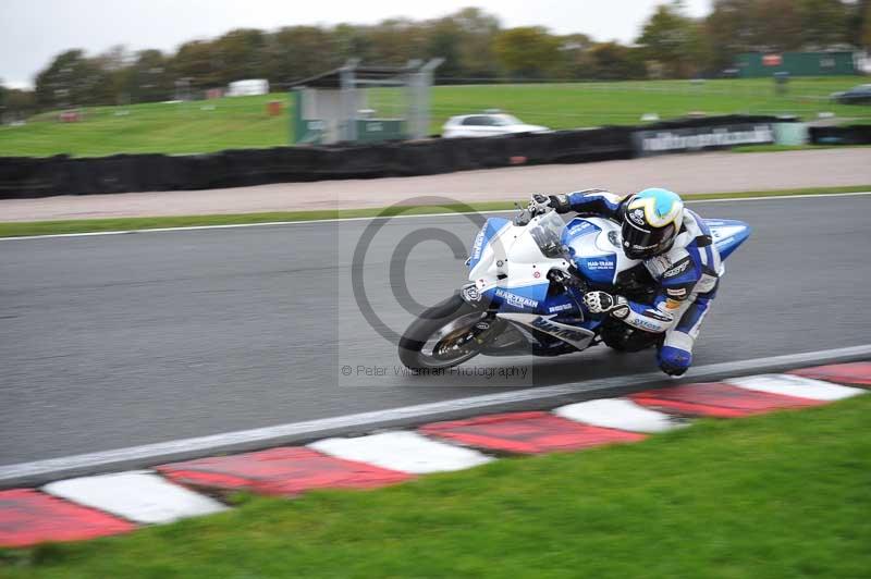 Motorcycle action photographs;Trackday digital images;event digital images;eventdigitalimages;no limits trackday;oulton park;oulton park circuit cheshire;oulton park photographs;peter wileman photography;trackday;trackday photos