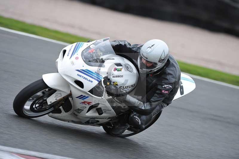Motorcycle action photographs;Trackday digital images;event digital images;eventdigitalimages;no limits trackday;oulton park;oulton park circuit cheshire;oulton park photographs;peter wileman photography;trackday;trackday photos