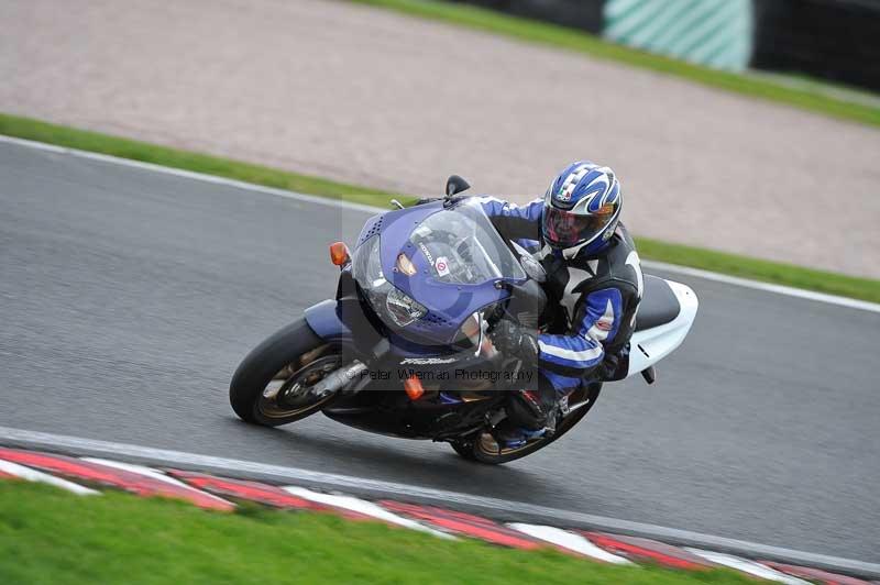 Motorcycle action photographs;Trackday digital images;event digital images;eventdigitalimages;no limits trackday;oulton park;oulton park circuit cheshire;oulton park photographs;peter wileman photography;trackday;trackday photos