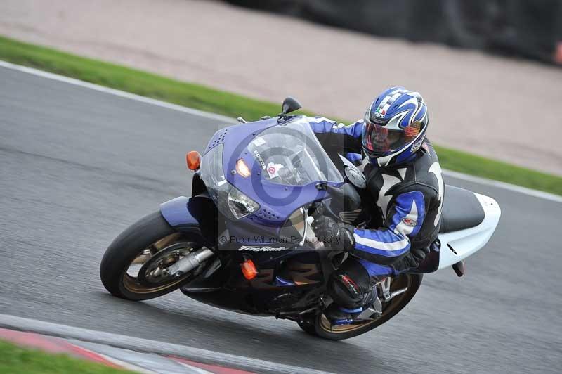 Motorcycle action photographs;Trackday digital images;event digital images;eventdigitalimages;no limits trackday;oulton park;oulton park circuit cheshire;oulton park photographs;peter wileman photography;trackday;trackday photos