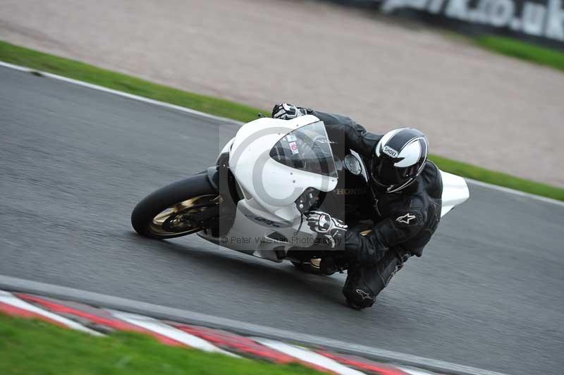 Motorcycle action photographs;Trackday digital images;event digital images;eventdigitalimages;no limits trackday;oulton park;oulton park circuit cheshire;oulton park photographs;peter wileman photography;trackday;trackday photos