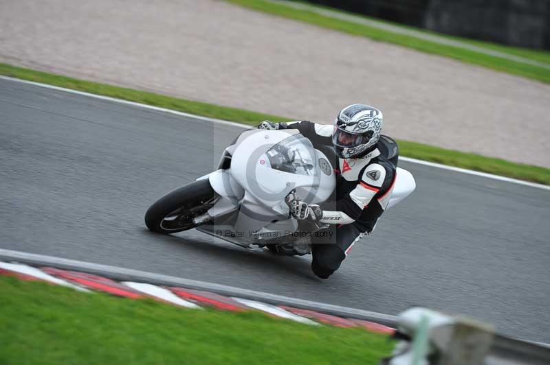 Motorcycle action photographs;Trackday digital images;event digital images;eventdigitalimages;no limits trackday;oulton park;oulton park circuit cheshire;oulton park photographs;peter wileman photography;trackday;trackday photos
