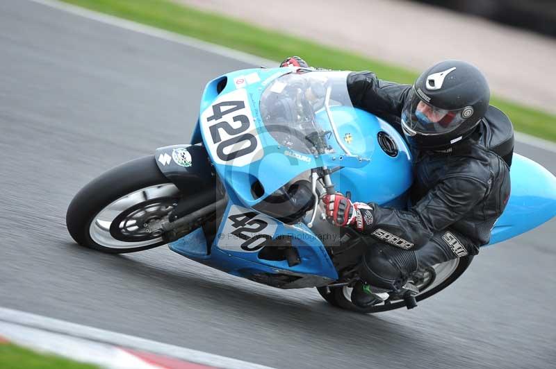 Motorcycle action photographs;Trackday digital images;event digital images;eventdigitalimages;no limits trackday;oulton park;oulton park circuit cheshire;oulton park photographs;peter wileman photography;trackday;trackday photos