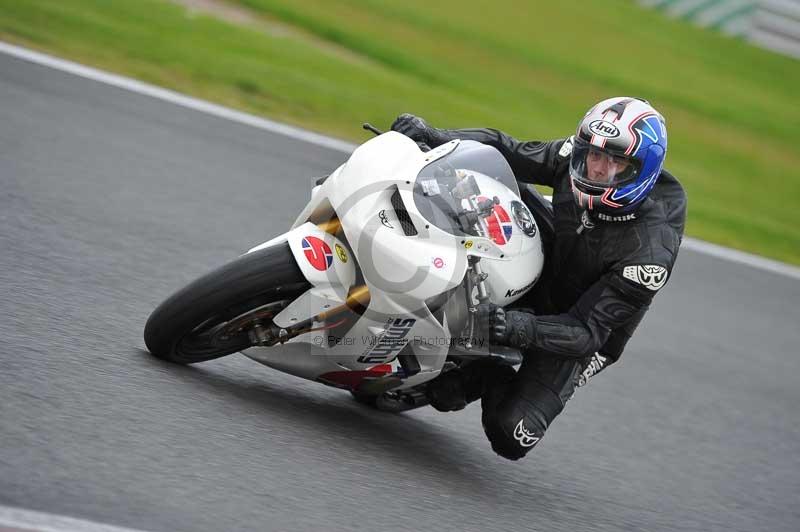 Motorcycle action photographs;Trackday digital images;event digital images;eventdigitalimages;no limits trackday;oulton park;oulton park circuit cheshire;oulton park photographs;peter wileman photography;trackday;trackday photos