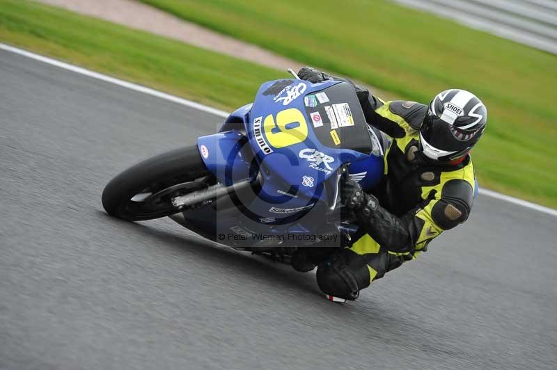 Motorcycle action photographs;Trackday digital images;event digital images;eventdigitalimages;no limits trackday;oulton park;oulton park circuit cheshire;oulton park photographs;peter wileman photography;trackday;trackday photos