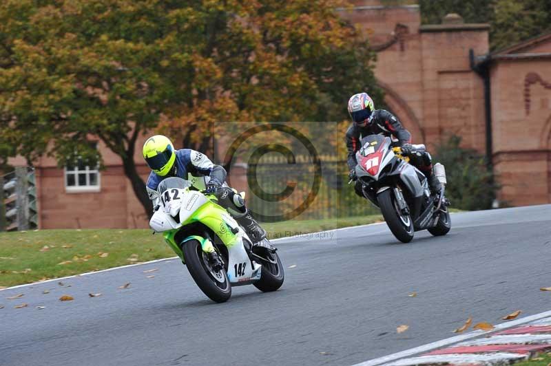 Motorcycle action photographs;Trackday digital images;event digital images;eventdigitalimages;no limits trackday;oulton park;oulton park circuit cheshire;oulton park photographs;peter wileman photography;trackday;trackday photos
