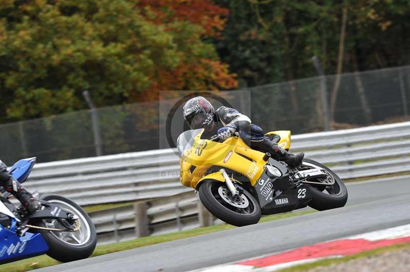 Motorcycle action photographs;Trackday digital images;event digital images;eventdigitalimages;no limits trackday;oulton park;oulton park circuit cheshire;oulton park photographs;peter wileman photography;trackday;trackday photos