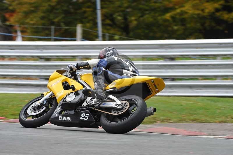 Motorcycle action photographs;Trackday digital images;event digital images;eventdigitalimages;no limits trackday;oulton park;oulton park circuit cheshire;oulton park photographs;peter wileman photography;trackday;trackday photos