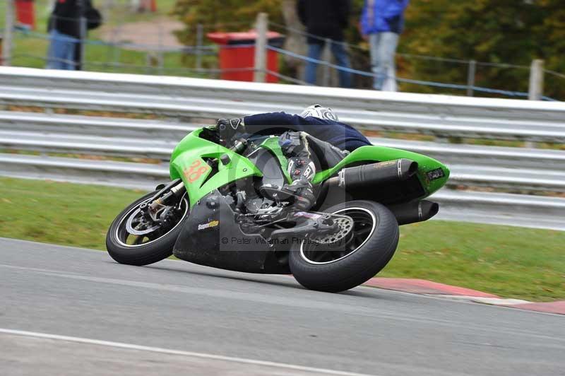 Motorcycle action photographs;Trackday digital images;event digital images;eventdigitalimages;no limits trackday;oulton park;oulton park circuit cheshire;oulton park photographs;peter wileman photography;trackday;trackday photos