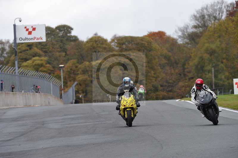 Motorcycle action photographs;Trackday digital images;event digital images;eventdigitalimages;no limits trackday;oulton park;oulton park circuit cheshire;oulton park photographs;peter wileman photography;trackday;trackday photos