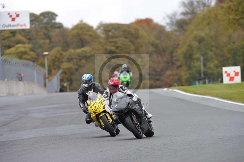 Motorcycle action photographs;Trackday digital images;event digital images;eventdigitalimages;no limits trackday;oulton park;oulton park circuit cheshire;oulton park photographs;peter wileman photography;trackday;trackday photos