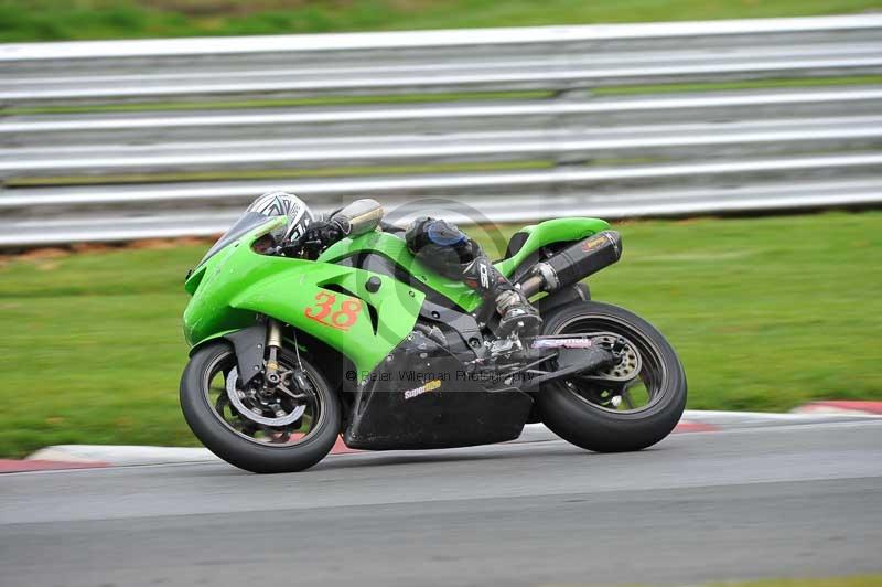 Motorcycle action photographs;Trackday digital images;event digital images;eventdigitalimages;no limits trackday;oulton park;oulton park circuit cheshire;oulton park photographs;peter wileman photography;trackday;trackday photos