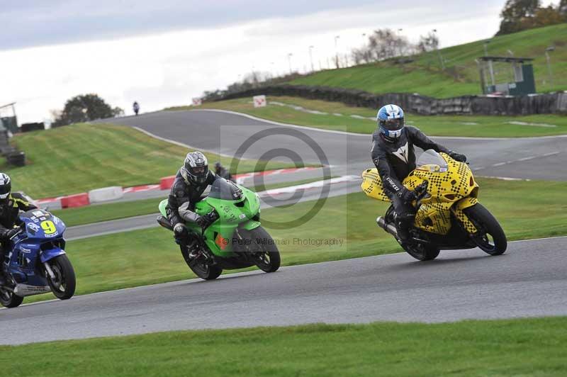 Motorcycle action photographs;Trackday digital images;event digital images;eventdigitalimages;no limits trackday;oulton park;oulton park circuit cheshire;oulton park photographs;peter wileman photography;trackday;trackday photos