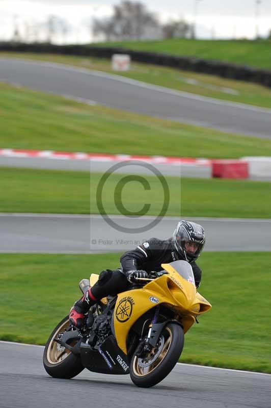 Motorcycle action photographs;Trackday digital images;event digital images;eventdigitalimages;no limits trackday;oulton park;oulton park circuit cheshire;oulton park photographs;peter wileman photography;trackday;trackday photos