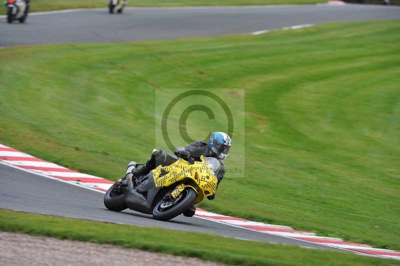 Motorcycle action photographs;Trackday digital images;event digital images;eventdigitalimages;no limits trackday;oulton park;oulton park circuit cheshire;oulton park photographs;peter wileman photography;trackday;trackday photos