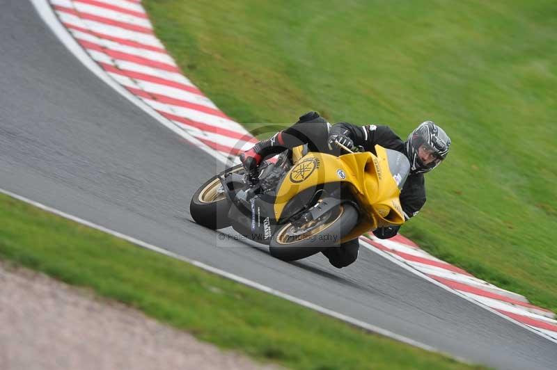 Motorcycle action photographs;Trackday digital images;event digital images;eventdigitalimages;no limits trackday;oulton park;oulton park circuit cheshire;oulton park photographs;peter wileman photography;trackday;trackday photos