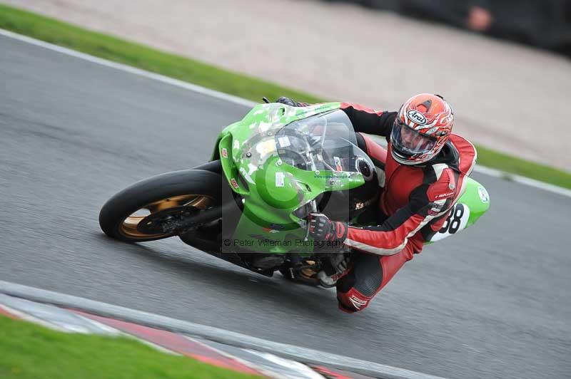 Motorcycle action photographs;Trackday digital images;event digital images;eventdigitalimages;no limits trackday;oulton park;oulton park circuit cheshire;oulton park photographs;peter wileman photography;trackday;trackday photos