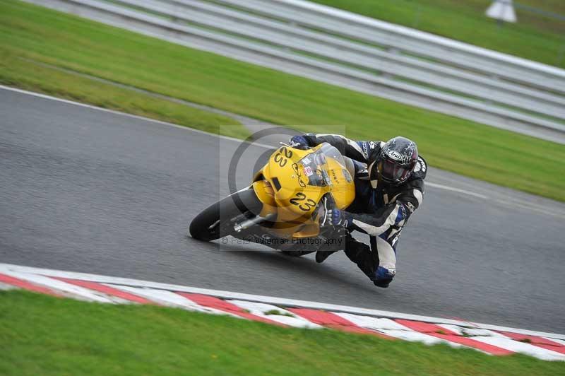 Motorcycle action photographs;Trackday digital images;event digital images;eventdigitalimages;no limits trackday;oulton park;oulton park circuit cheshire;oulton park photographs;peter wileman photography;trackday;trackday photos