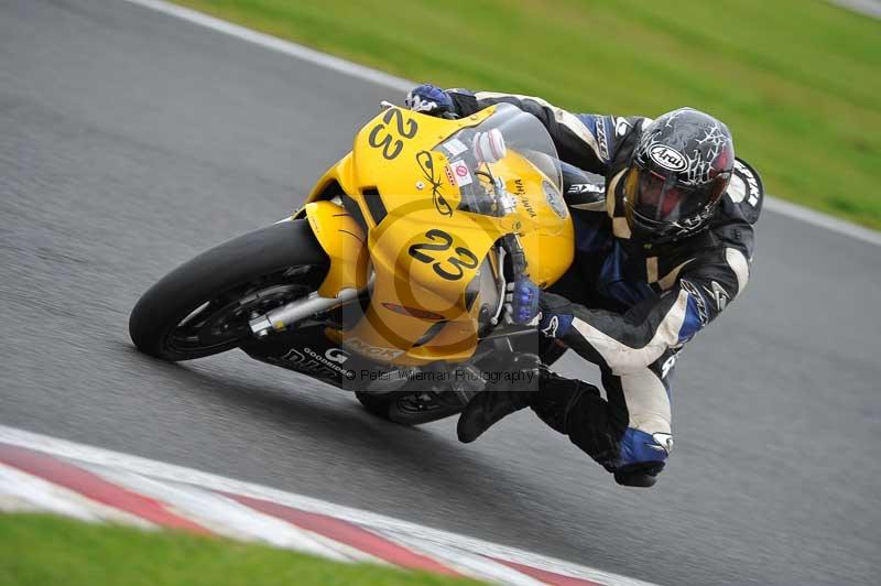 Motorcycle action photographs;Trackday digital images;event digital images;eventdigitalimages;no limits trackday;oulton park;oulton park circuit cheshire;oulton park photographs;peter wileman photography;trackday;trackday photos