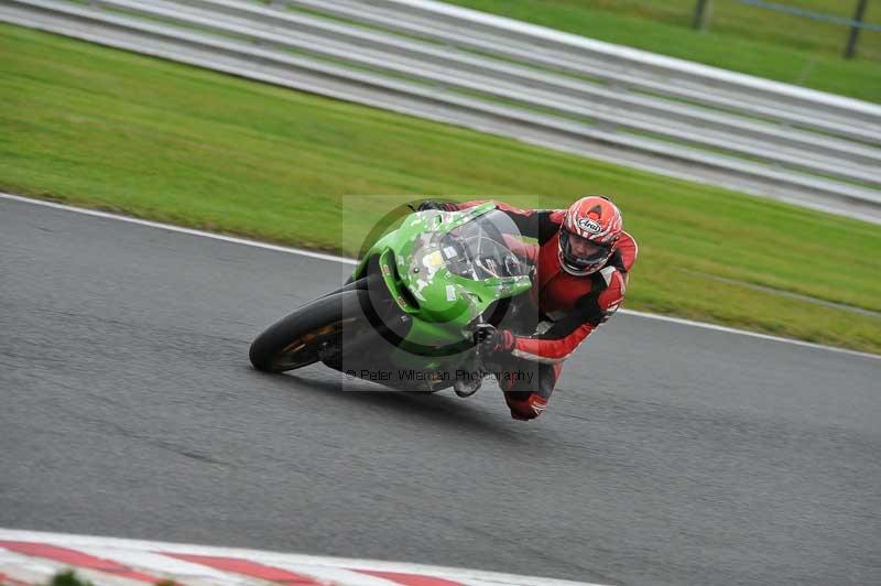 Motorcycle action photographs;Trackday digital images;event digital images;eventdigitalimages;no limits trackday;oulton park;oulton park circuit cheshire;oulton park photographs;peter wileman photography;trackday;trackday photos
