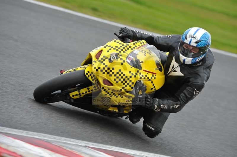 Motorcycle action photographs;Trackday digital images;event digital images;eventdigitalimages;no limits trackday;oulton park;oulton park circuit cheshire;oulton park photographs;peter wileman photography;trackday;trackday photos