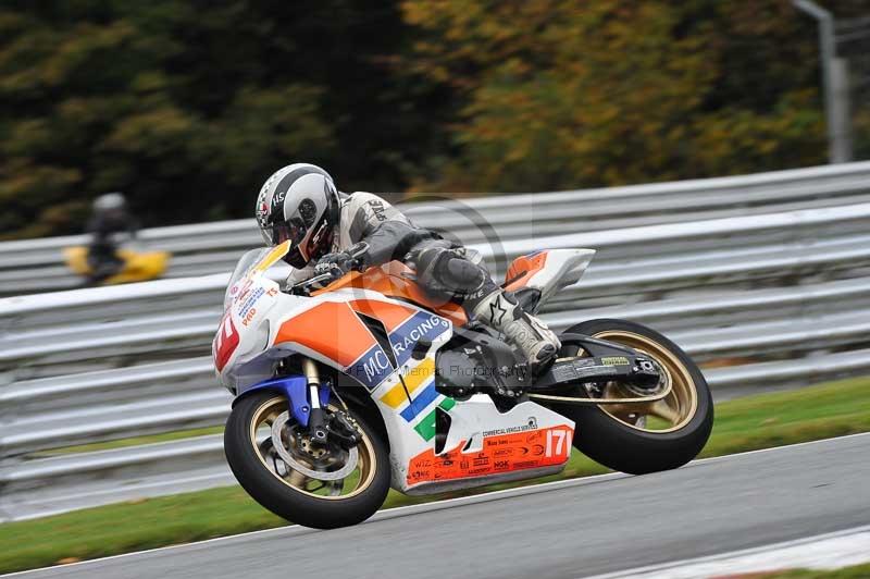 Motorcycle action photographs;Trackday digital images;event digital images;eventdigitalimages;no limits trackday;oulton park;oulton park circuit cheshire;oulton park photographs;peter wileman photography;trackday;trackday photos