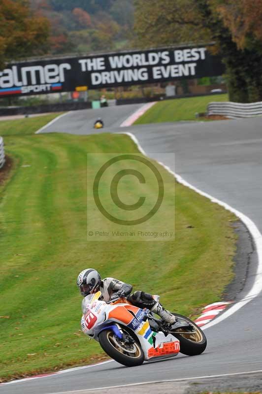 Motorcycle action photographs;Trackday digital images;event digital images;eventdigitalimages;no limits trackday;oulton park;oulton park circuit cheshire;oulton park photographs;peter wileman photography;trackday;trackday photos