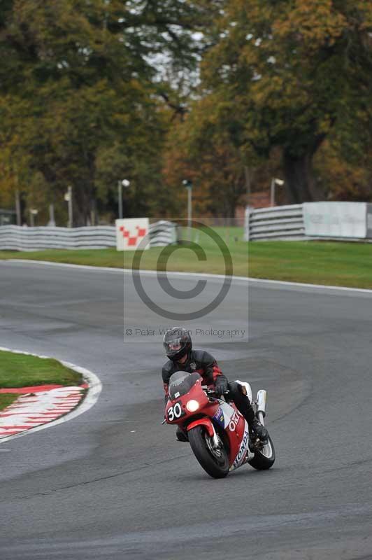 Motorcycle action photographs;Trackday digital images;event digital images;eventdigitalimages;no limits trackday;oulton park;oulton park circuit cheshire;oulton park photographs;peter wileman photography;trackday;trackday photos