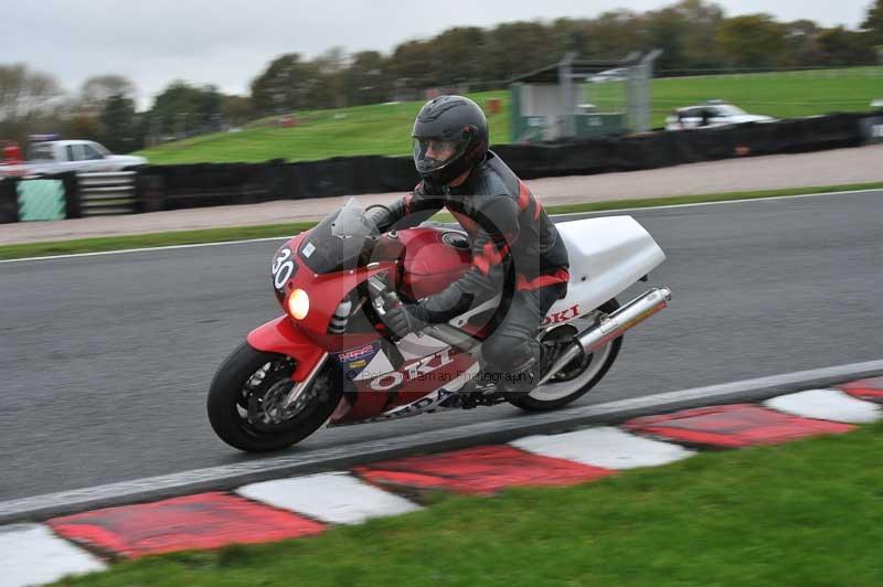Motorcycle action photographs;Trackday digital images;event digital images;eventdigitalimages;no limits trackday;oulton park;oulton park circuit cheshire;oulton park photographs;peter wileman photography;trackday;trackday photos