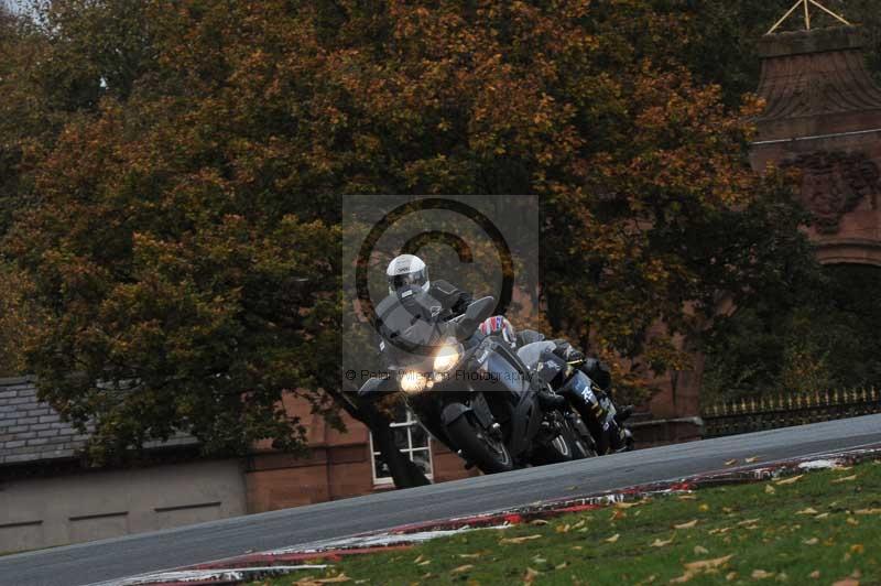 Motorcycle action photographs;Trackday digital images;event digital images;eventdigitalimages;no limits trackday;oulton park;oulton park circuit cheshire;oulton park photographs;peter wileman photography;trackday;trackday photos