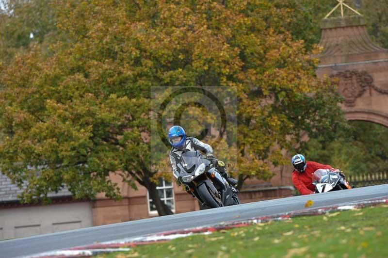 Motorcycle action photographs;Trackday digital images;event digital images;eventdigitalimages;no limits trackday;oulton park;oulton park circuit cheshire;oulton park photographs;peter wileman photography;trackday;trackday photos