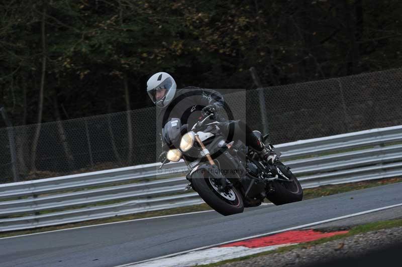 Motorcycle action photographs;Trackday digital images;event digital images;eventdigitalimages;no limits trackday;oulton park;oulton park circuit cheshire;oulton park photographs;peter wileman photography;trackday;trackday photos