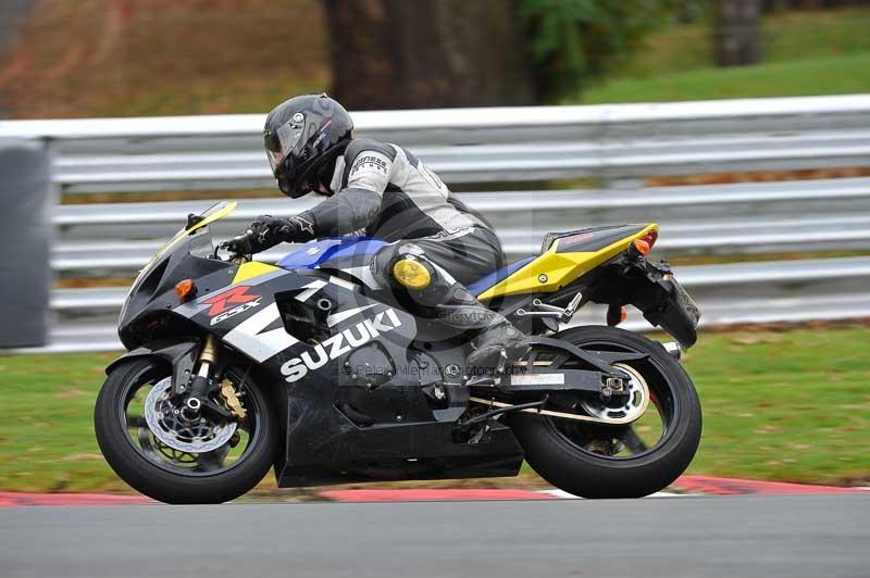 Motorcycle action photographs;Trackday digital images;event digital images;eventdigitalimages;no limits trackday;oulton park;oulton park circuit cheshire;oulton park photographs;peter wileman photography;trackday;trackday photos