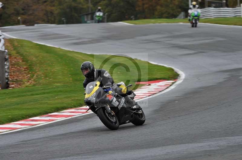 Motorcycle action photographs;Trackday digital images;event digital images;eventdigitalimages;no limits trackday;oulton park;oulton park circuit cheshire;oulton park photographs;peter wileman photography;trackday;trackday photos