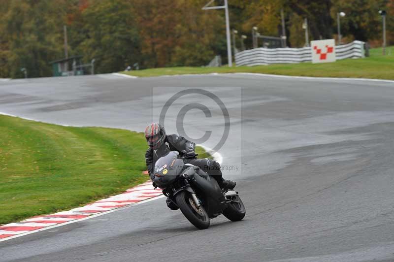 Motorcycle action photographs;Trackday digital images;event digital images;eventdigitalimages;no limits trackday;oulton park;oulton park circuit cheshire;oulton park photographs;peter wileman photography;trackday;trackday photos