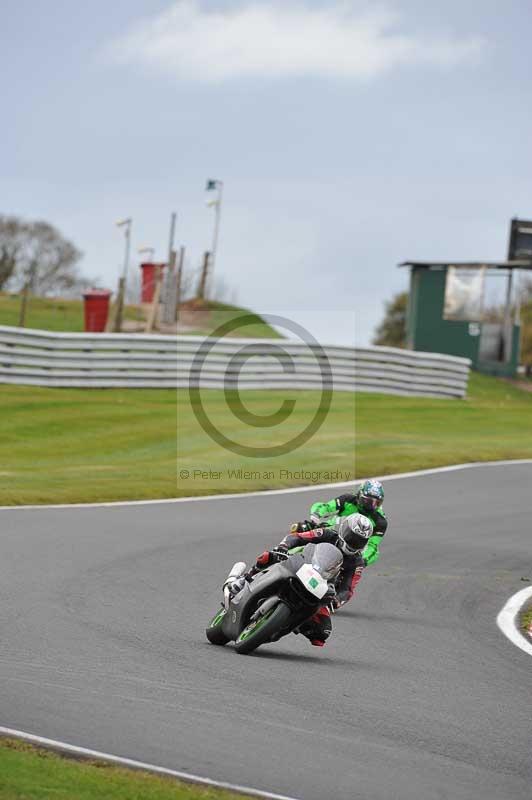 Motorcycle action photographs;Trackday digital images;event digital images;eventdigitalimages;no limits trackday;oulton park;oulton park circuit cheshire;oulton park photographs;peter wileman photography;trackday;trackday photos