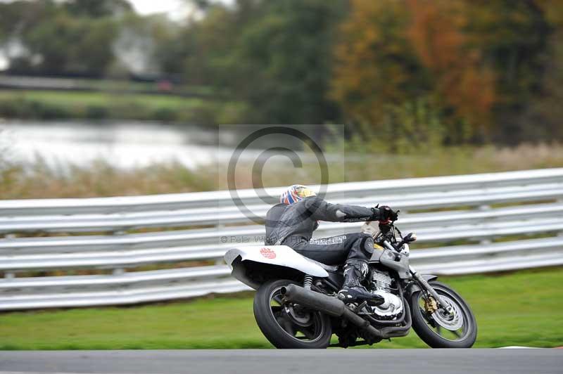 Motorcycle action photographs;Trackday digital images;event digital images;eventdigitalimages;no limits trackday;oulton park;oulton park circuit cheshire;oulton park photographs;peter wileman photography;trackday;trackday photos