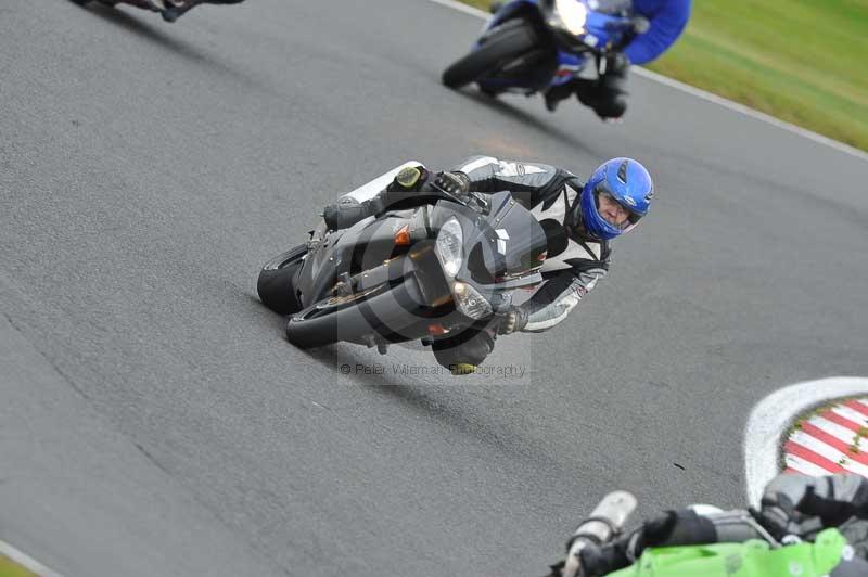 Motorcycle action photographs;Trackday digital images;event digital images;eventdigitalimages;no limits trackday;oulton park;oulton park circuit cheshire;oulton park photographs;peter wileman photography;trackday;trackday photos