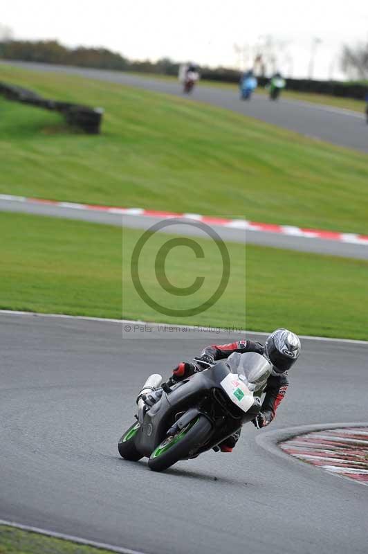 Motorcycle action photographs;Trackday digital images;event digital images;eventdigitalimages;no limits trackday;oulton park;oulton park circuit cheshire;oulton park photographs;peter wileman photography;trackday;trackday photos