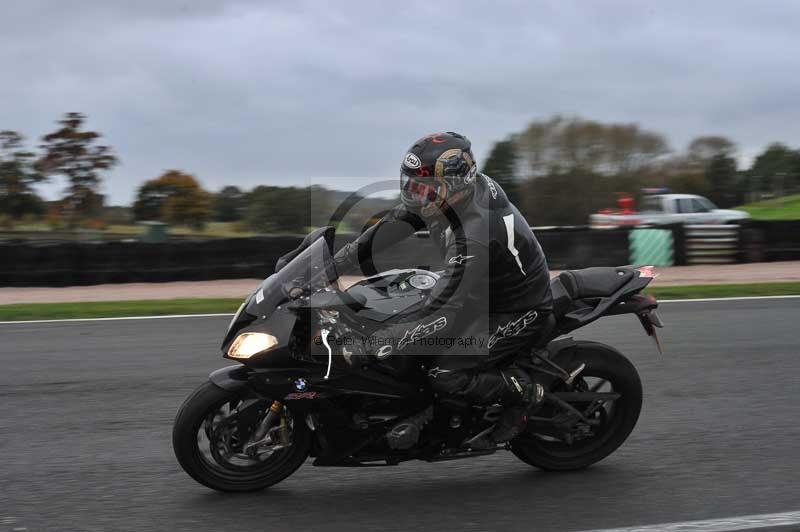 Motorcycle action photographs;Trackday digital images;event digital images;eventdigitalimages;no limits trackday;oulton park;oulton park circuit cheshire;oulton park photographs;peter wileman photography;trackday;trackday photos