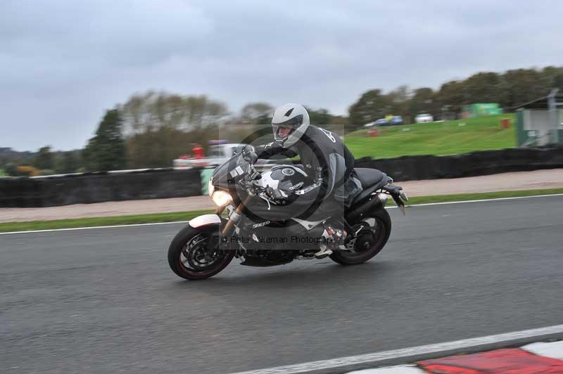 Motorcycle action photographs;Trackday digital images;event digital images;eventdigitalimages;no limits trackday;oulton park;oulton park circuit cheshire;oulton park photographs;peter wileman photography;trackday;trackday photos