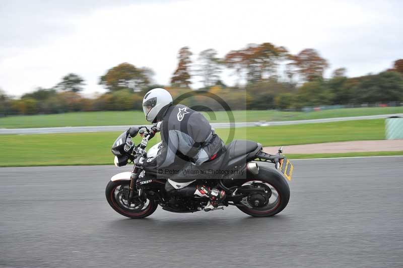 Motorcycle action photographs;Trackday digital images;event digital images;eventdigitalimages;no limits trackday;oulton park;oulton park circuit cheshire;oulton park photographs;peter wileman photography;trackday;trackday photos