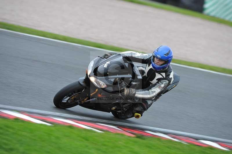Motorcycle action photographs;Trackday digital images;event digital images;eventdigitalimages;no limits trackday;oulton park;oulton park circuit cheshire;oulton park photographs;peter wileman photography;trackday;trackday photos
