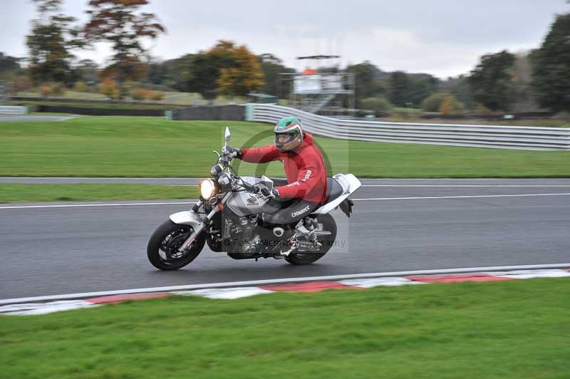 Motorcycle action photographs;Trackday digital images;event digital images;eventdigitalimages;no limits trackday;oulton park;oulton park circuit cheshire;oulton park photographs;peter wileman photography;trackday;trackday photos