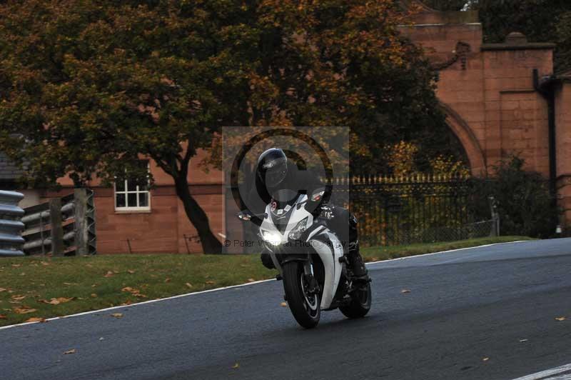 Motorcycle action photographs;Trackday digital images;event digital images;eventdigitalimages;no limits trackday;oulton park;oulton park circuit cheshire;oulton park photographs;peter wileman photography;trackday;trackday photos