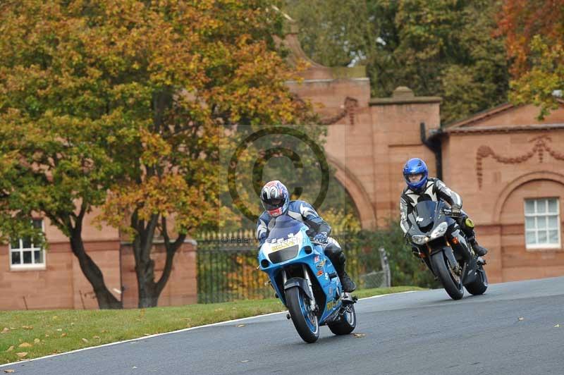 Motorcycle action photographs;Trackday digital images;event digital images;eventdigitalimages;no limits trackday;oulton park;oulton park circuit cheshire;oulton park photographs;peter wileman photography;trackday;trackday photos