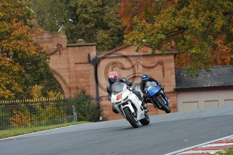 Motorcycle action photographs;Trackday digital images;event digital images;eventdigitalimages;no limits trackday;oulton park;oulton park circuit cheshire;oulton park photographs;peter wileman photography;trackday;trackday photos