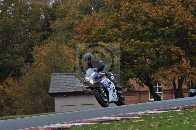Motorcycle action photographs;Trackday digital images;event digital images;eventdigitalimages;no limits trackday;oulton park;oulton park circuit cheshire;oulton park photographs;peter wileman photography;trackday;trackday photos