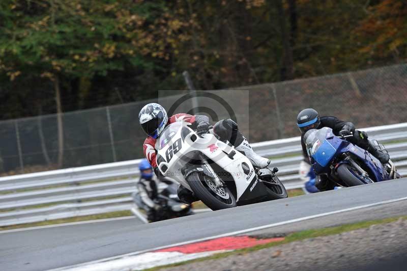 Motorcycle action photographs;Trackday digital images;event digital images;eventdigitalimages;no limits trackday;oulton park;oulton park circuit cheshire;oulton park photographs;peter wileman photography;trackday;trackday photos